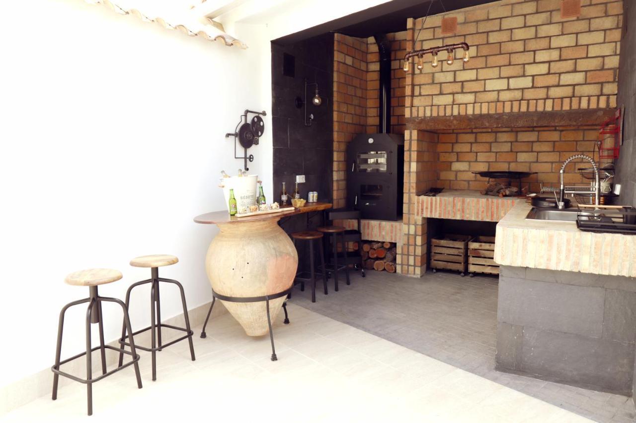 Casa Rural Ideal Para Escapadas Con Barbacoa Y Spa Tinarejos Dış mekan fotoğraf